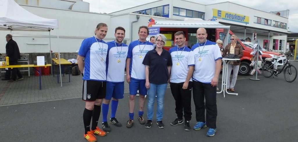 Stadtverwaltungsteam gewinnt Lebendkickerturnier