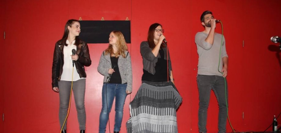 Mühlheimer Künstlerfest in der Willy-Brandt-Halle