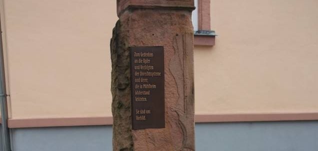 Gedenken am Platz des Mühlheimer Widerstandes