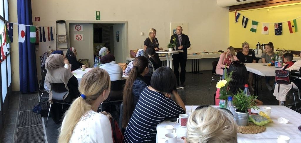 Internationales Frauenfrühstück im Haus für die Jugend