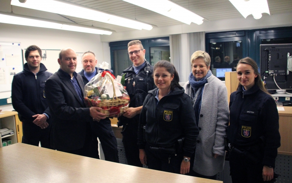 Präsentkorb Polizeistation