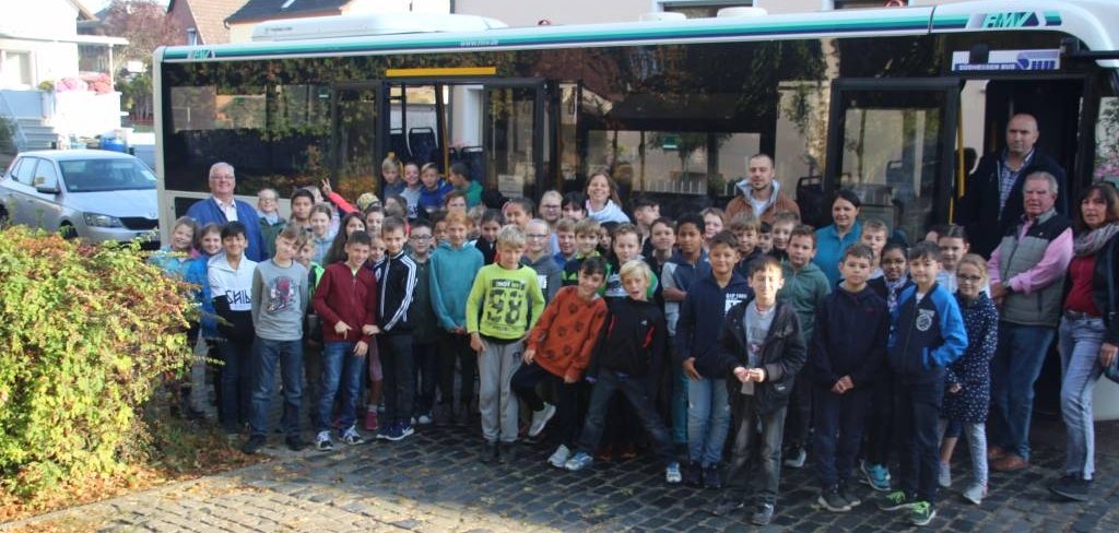 Sicherheit auf dem Schulweg – Der Schulbus wird zum Klassenzimmer