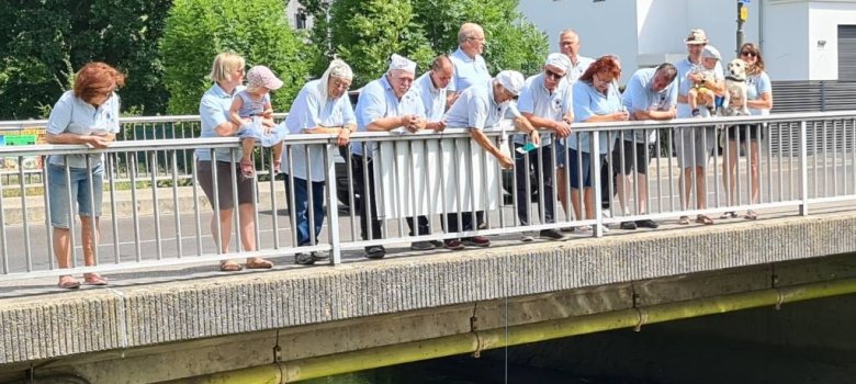 Müllerborsch erfährt seine traditionelle Reinigung Müllerborsch erfährt seine traditionelle Reinigung