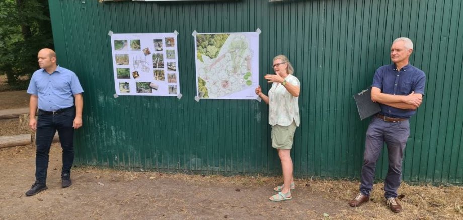 Neugestaltung des Waldspielplatzes Biebercamp