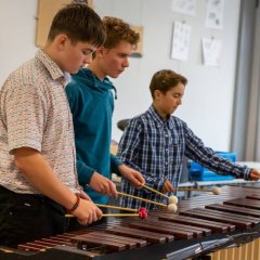 Mühlheimer Schlagzeuger gewinnen bei Sparkassen-Musikwettbewerb