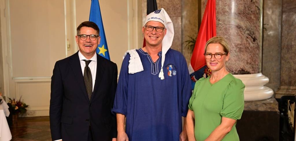 Ministerpräsident Boris Rhein empfängt hessische „Hoheiten“