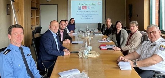 Steuerungsgruppe KOMPASS