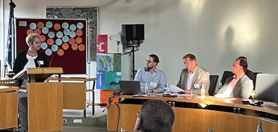 Vlnr: Erika Sickenberger, Björn Tute, Christian Scheeff und Dr. Alexander Krey