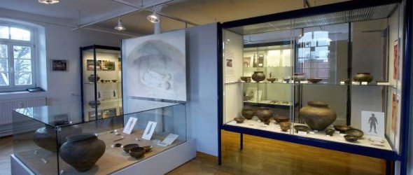 Eisenzeit - Hallstattkultur 800 – 450 v. Chr. - Vitrine Hallstattkultur